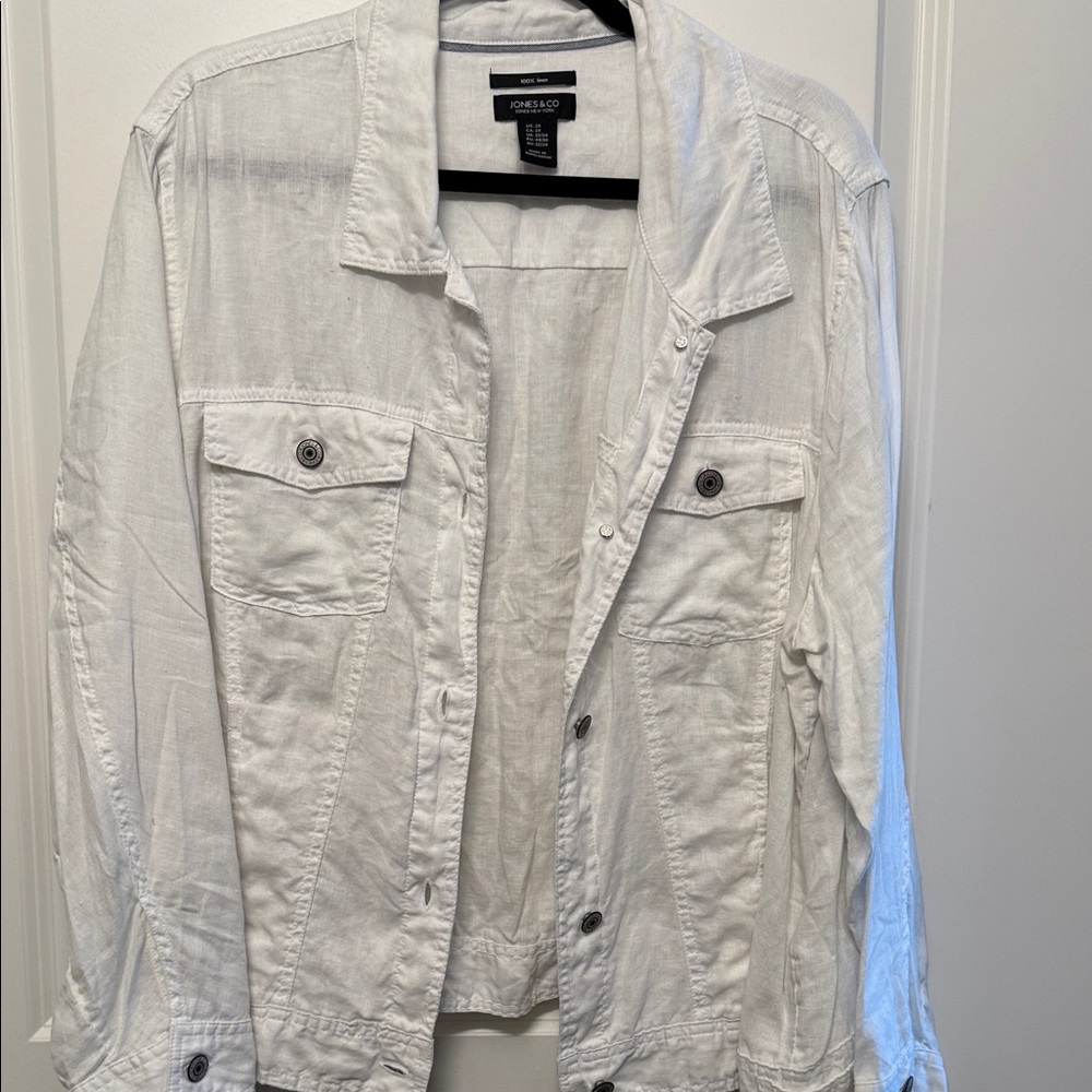 Universal Thread White Denim Jacket